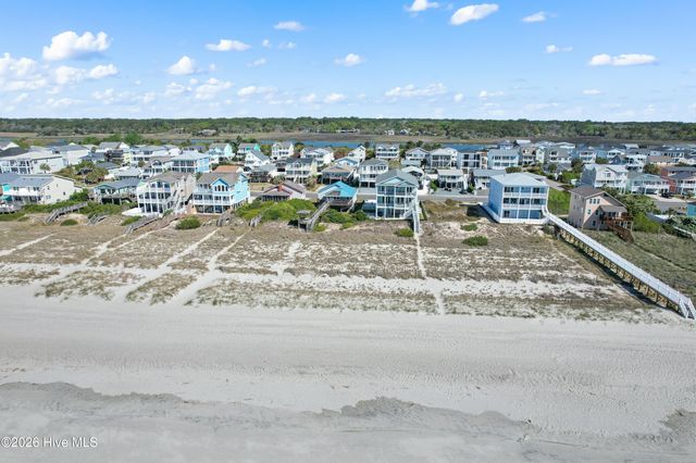 243 Ocean Boulevard W, Supply, NC 28462