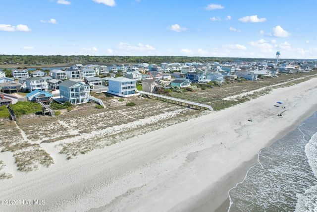 243 Ocean Boulevard W, Supply, NC 28462