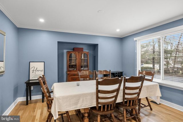 4 ASHTON DR, Voorhees, NJ 08043