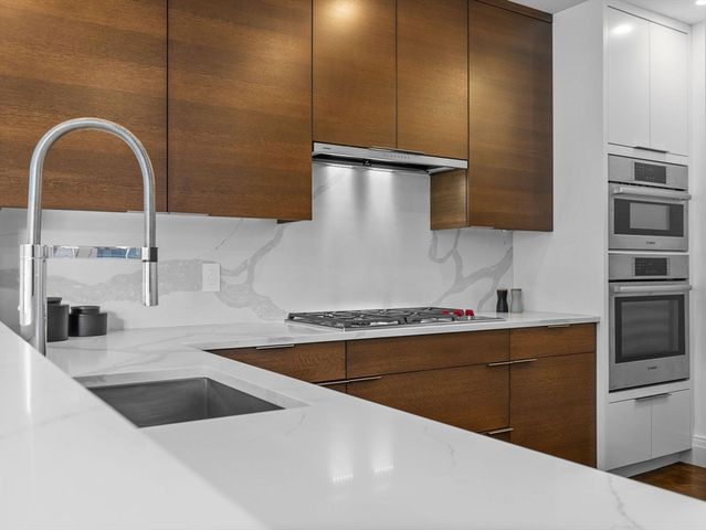 5 Joy Res One, Boston, MA 02108