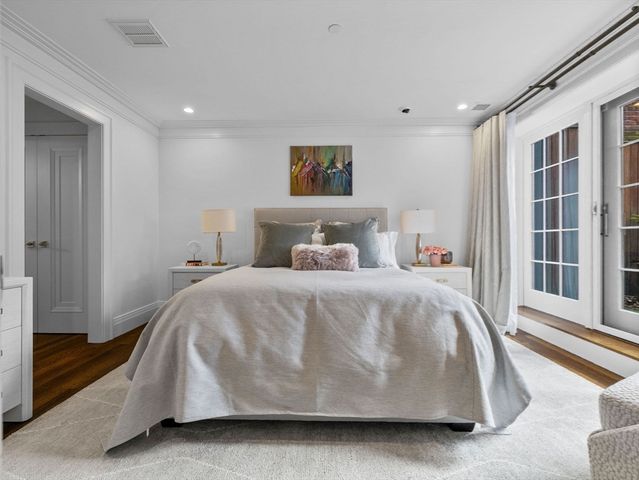 5 Joy Res One, Boston, MA 02108