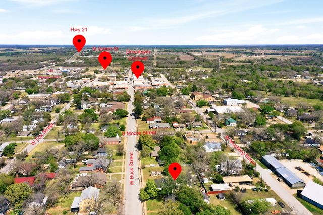 703 W Buck ST, Caldwell, TX 77836