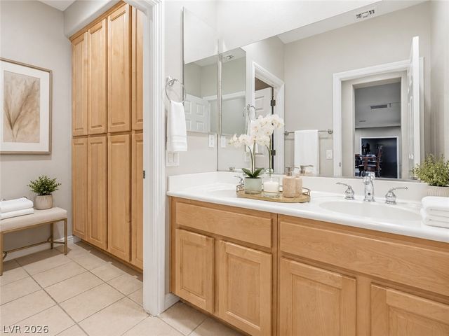 4 Darcy Court, Henderson, NV 89052