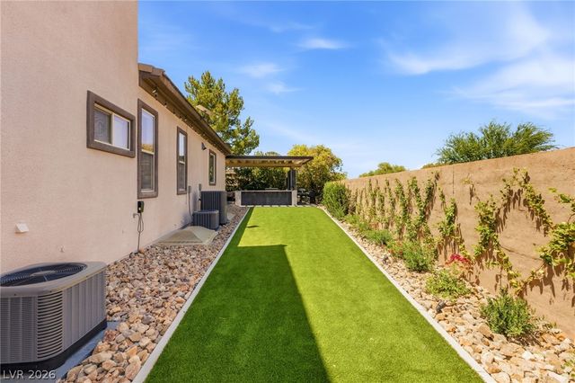 4 Darcy Court, Henderson, NV 89052