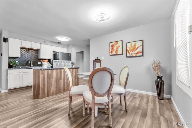 10519 Repose Drive, St Louis, MO 63137