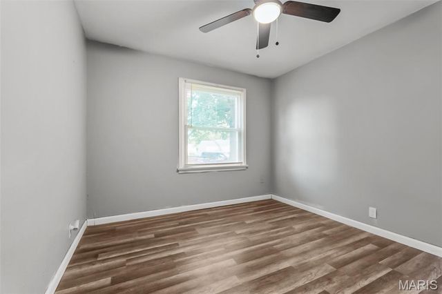 10519 Repose Drive, St Louis, MO 63137