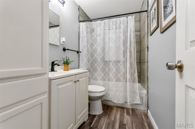 10519 Repose Drive, St Louis, MO 63137