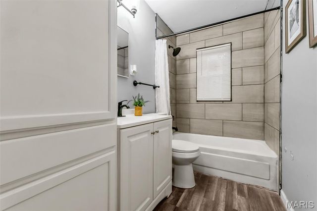 10519 Repose Drive, St Louis, MO 63137
