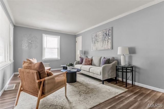 10519 Repose Drive, St Louis, MO 63137