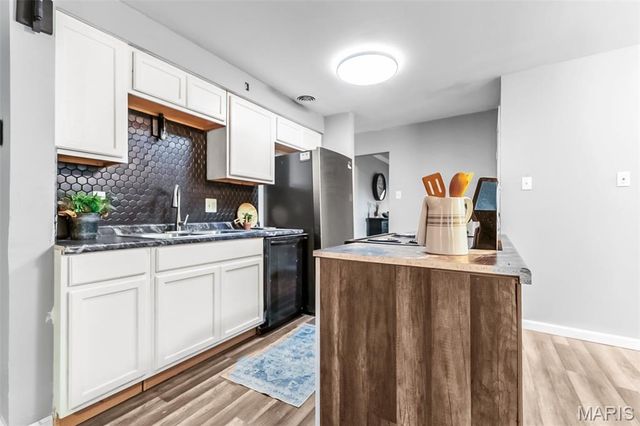 10519 Repose Drive, St Louis, MO 63137