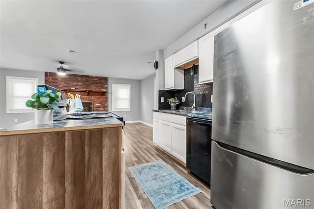 10519 Repose Drive, St Louis, MO 63137