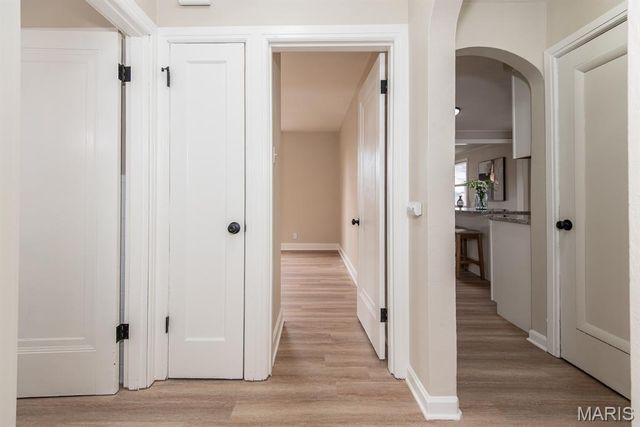 4048 Buckley Road, Mehlville, MO 63125