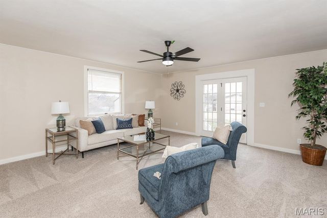 4048 Buckley Road, Mehlville, MO 63125