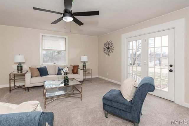 4048 Buckley Road, Mehlville, MO 63125