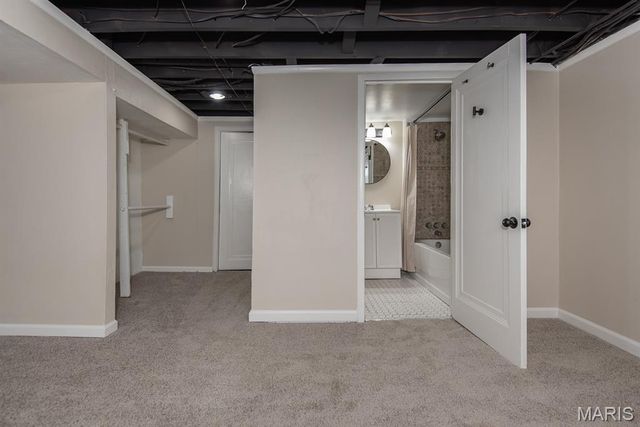 4048 Buckley Road, Mehlville, MO 63125