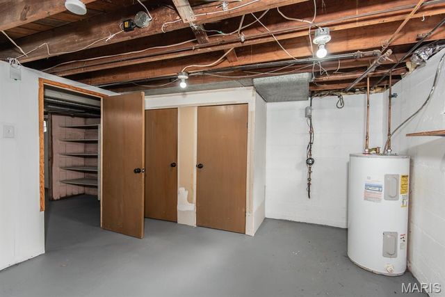 4048 Buckley Road, Mehlville, MO 63125