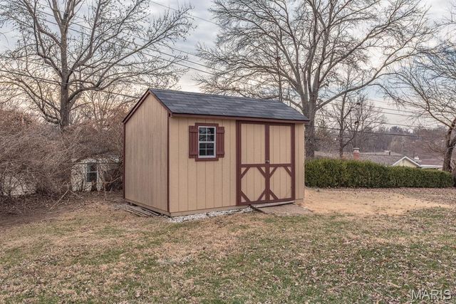 4048 Buckley Road, Mehlville, MO 63125