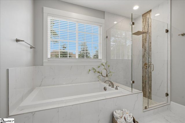 126 Na Lin Way, Belton, SC 29627