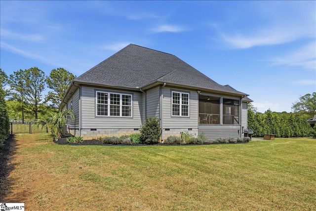 126 Na Lin Way, Belton, SC 29627