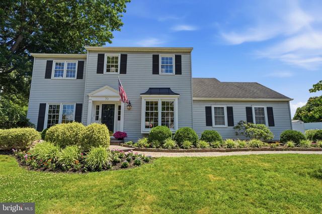 70 WINTER RD, Holland, PA 18966