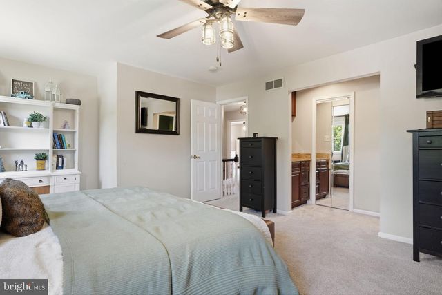 70 WINTER RD, Holland, PA 18966