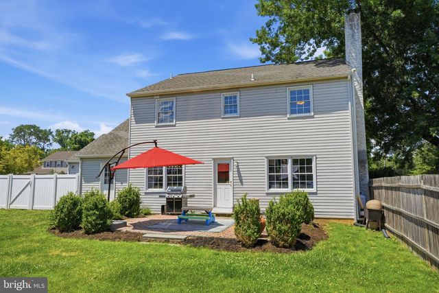 70 WINTER RD, Holland, PA 18966