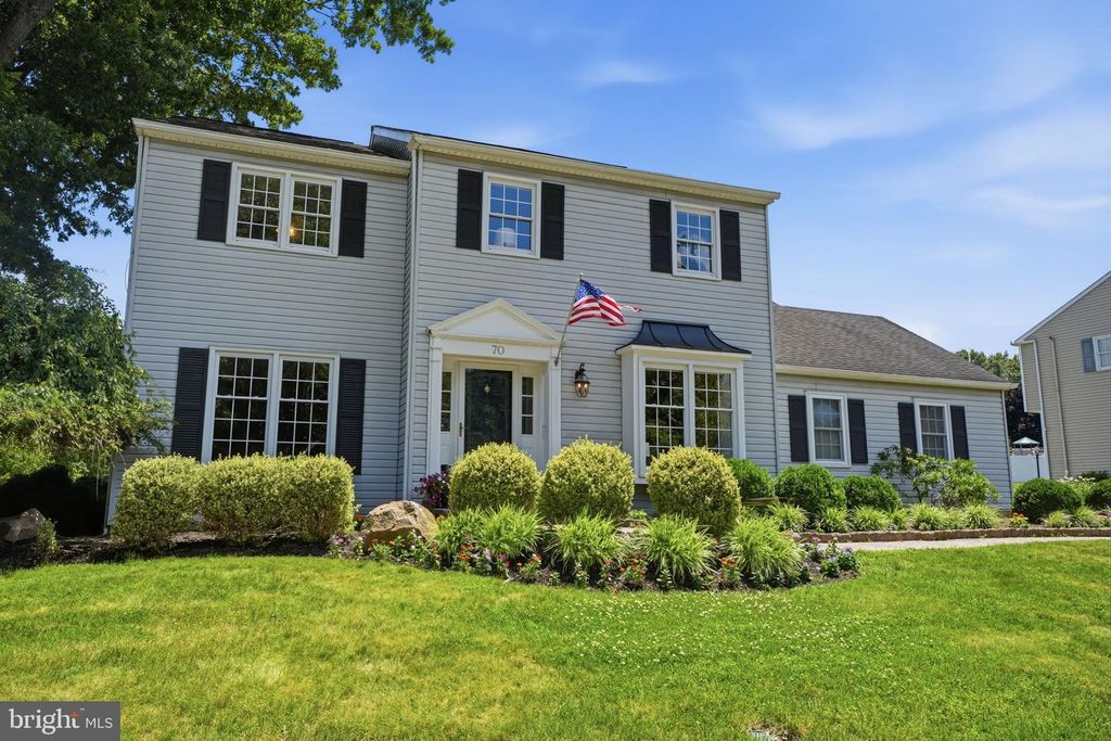 70 WINTER RD, Holland, PA 18966