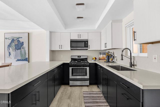 3762 Hughes Avenue 105, Los Angeles, CA 90034