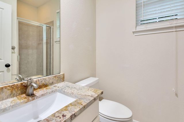 31 Middle Gate, The Woodlands, TX 77382