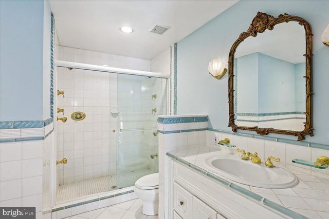 28 BOUTON GREEN CT, Baltimore, MD 21210