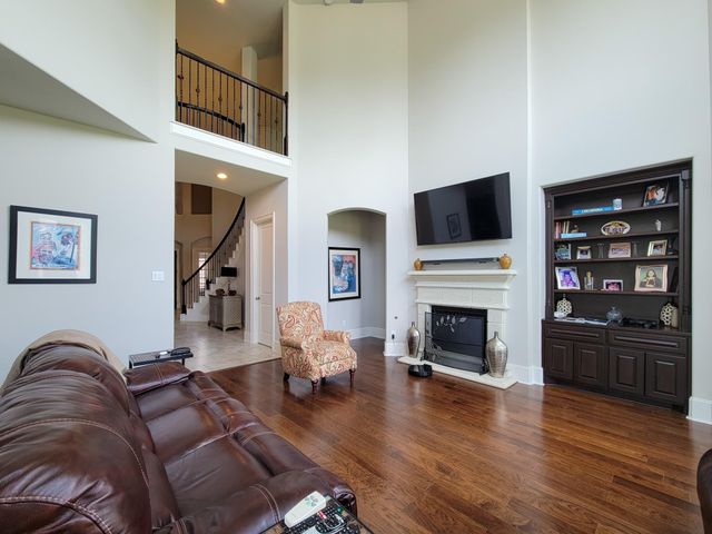 5003 Lockridge Sky Lane, Sugar Land, TX 77479