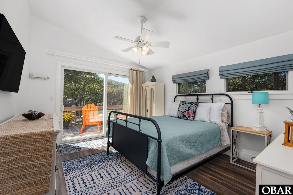 Image 21 of property listing at 108 Sound Sea Avenue Lot 57, Duck, NC 27949