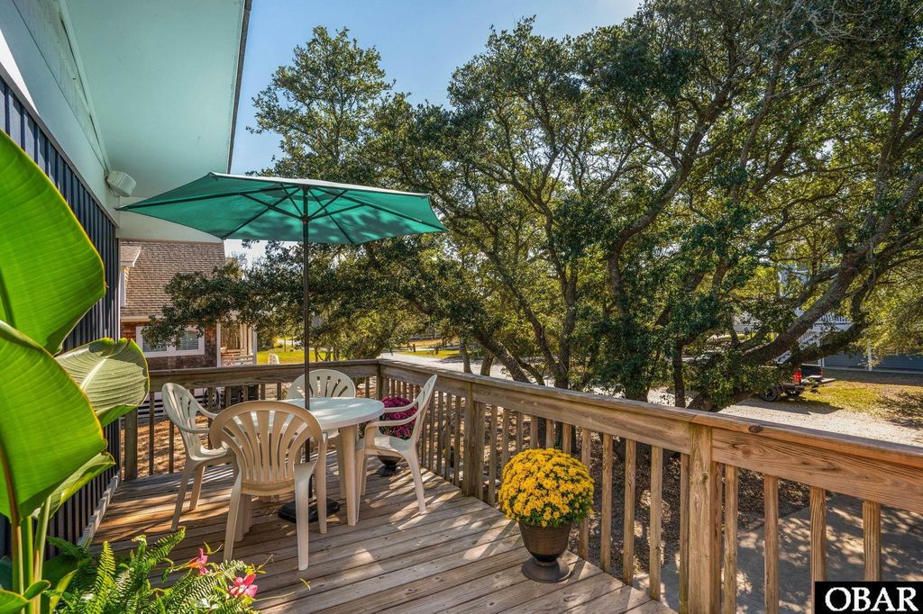 Image 4 of property listing at 108 Sound Sea Avenue Lot 57, Duck, NC 27949