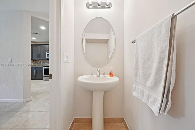 4310 Colony View Dr, Lake Worth, FL 33463