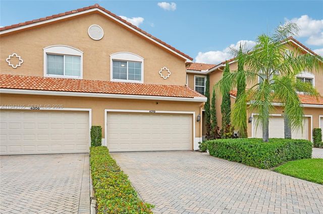 4310 Colony View Dr, Lake Worth, FL 33463
