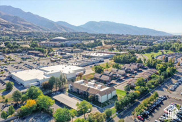 1091 COUNTRY HILLS DR #306, Ogden, UT 84403