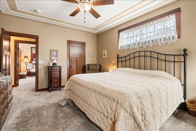 1430 Woodland Way, Lake City, MN 55041