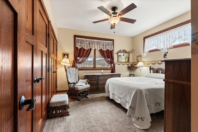 1430 Woodland Way, Lake City, MN 55041