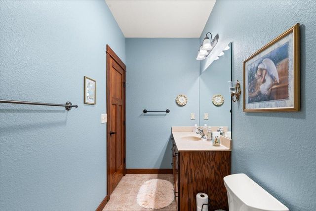 1430 Woodland Way, Lake City, MN 55041