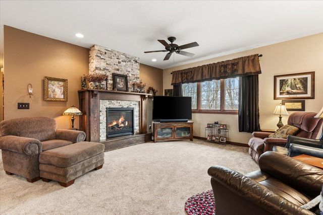 1430 Woodland Way, Lake City, MN 55041