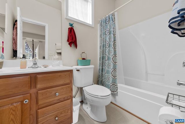 5442 HILL TOP ST, Crozet, VA 22932