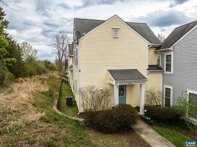 5442 HILL TOP ST, Crozet, VA 22932