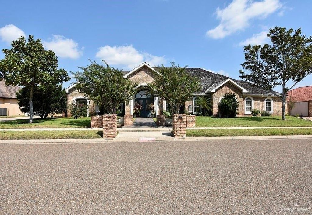 1617 Pebble Drive, Mission, TX 78574