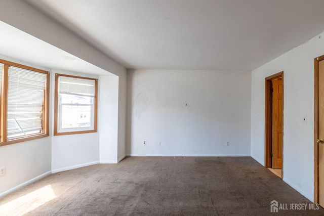 26 Courtland Street, New Brunswick, NJ 08901