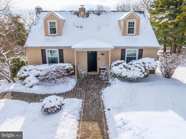 3104 W MT KIRK AVE, Norristown, PA 19403