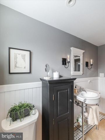 3104 W MT KIRK AVE, Norristown, PA 19403