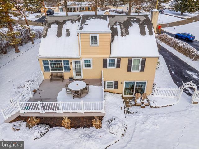 3104 W MT KIRK AVE, Norristown, PA 19403