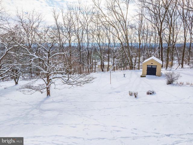 3104 W MT KIRK AVE, Norristown, PA 19403