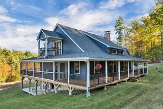 325 Burton Highway, Wilton, NH 03086