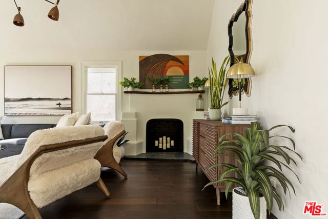 1640 N Gardner Street, Los Angeles, CA 90046